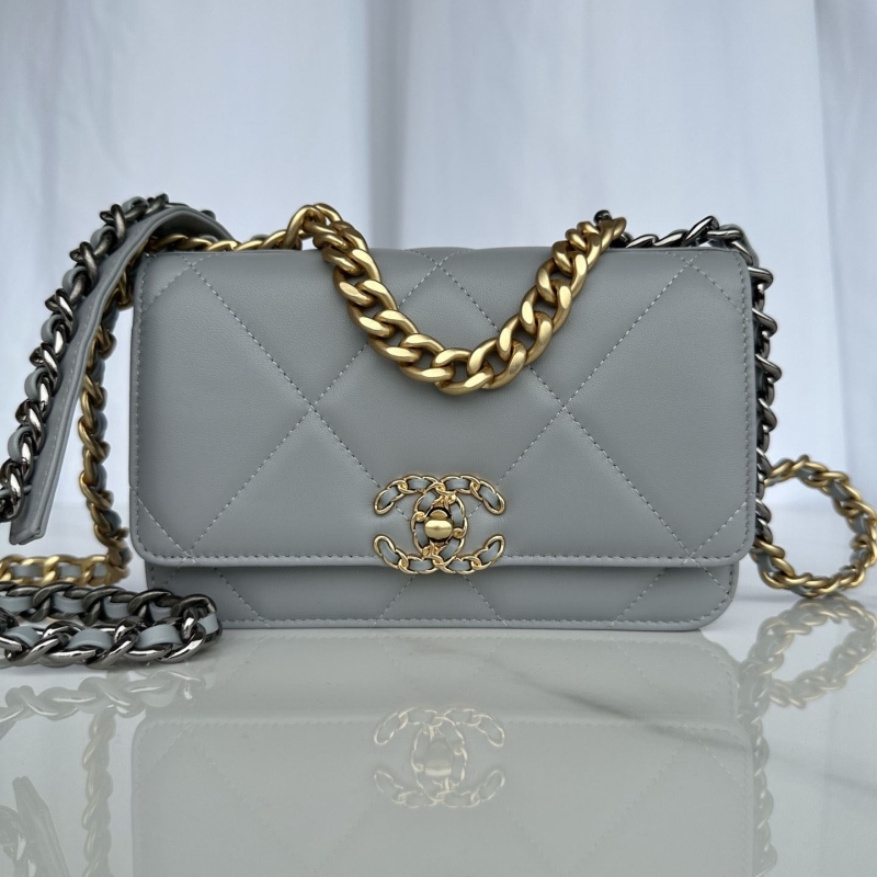 Ch*el 19 bags